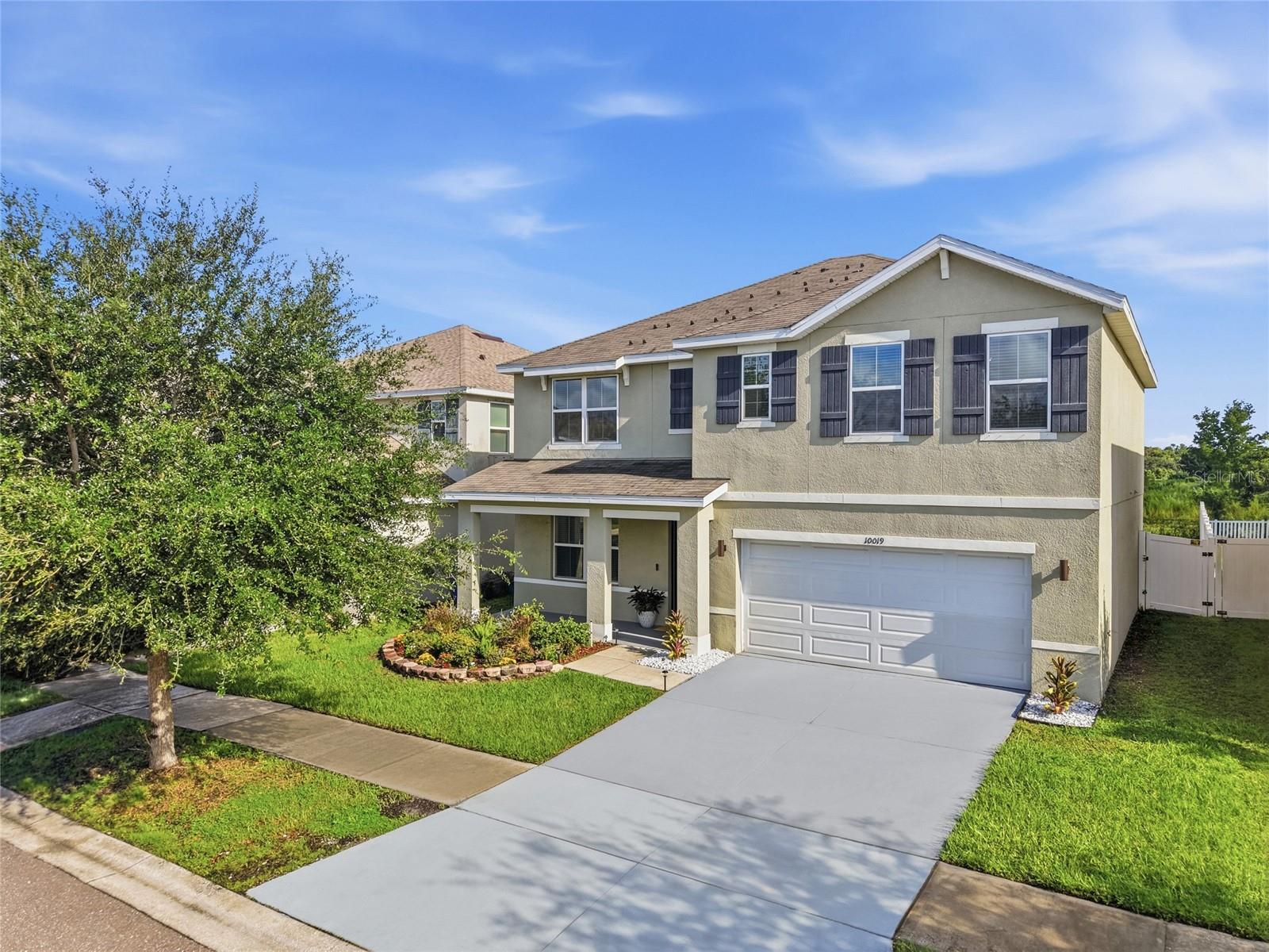 Photo of 10019 GEESE TRAIL CIRCLE SUN CITY CENTER FL 33573