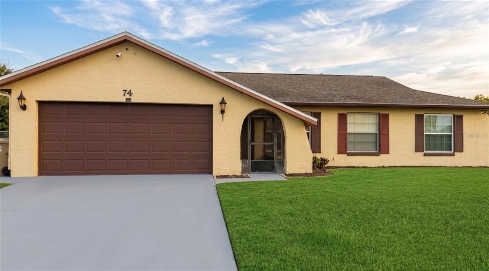 Photo of 74 W CEDARWOOD CIRCLE KISSIMMEE FL 34743