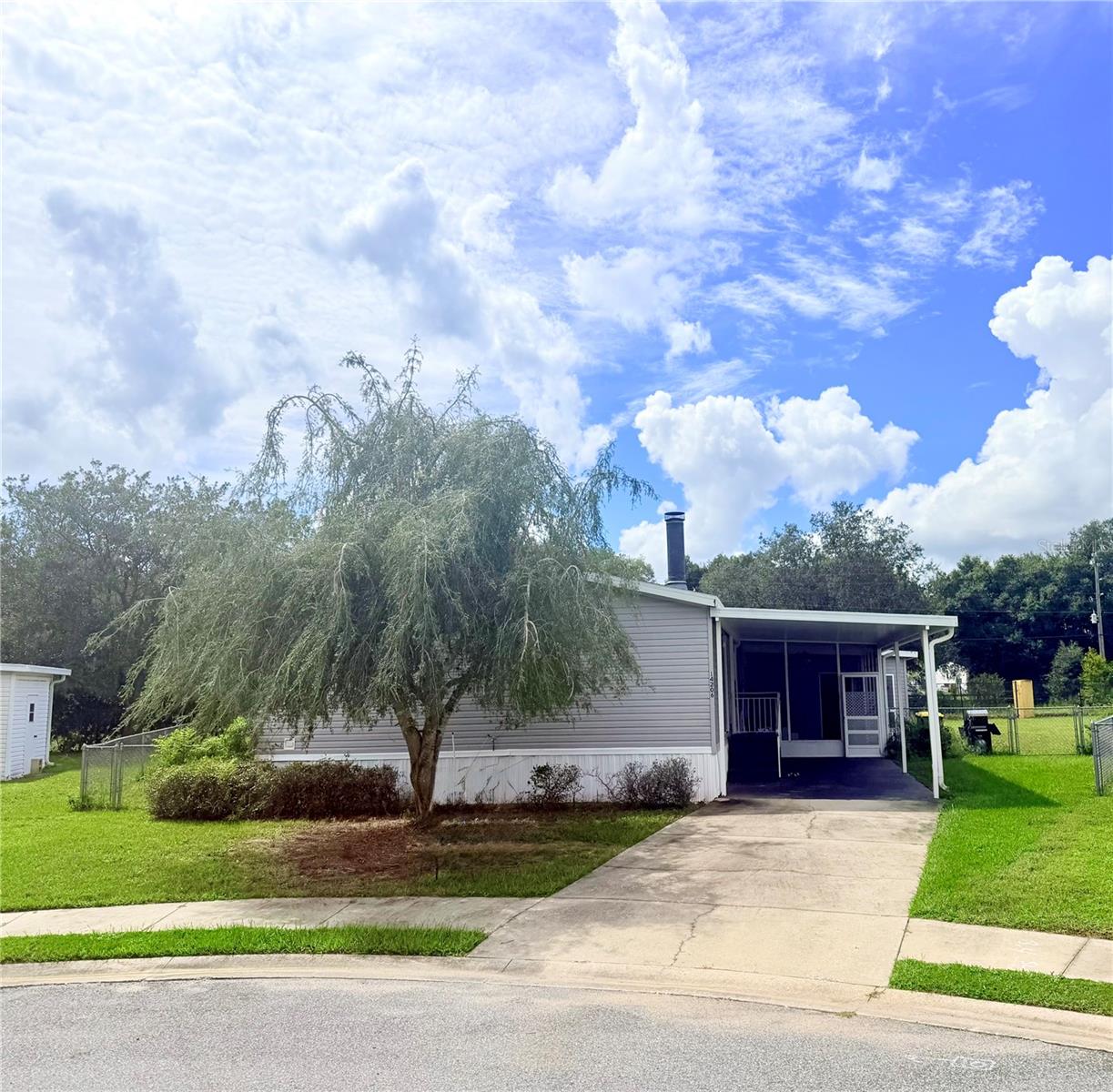 Photo of 14206 GOLDRUSH COURT ASTATULA FL 34705