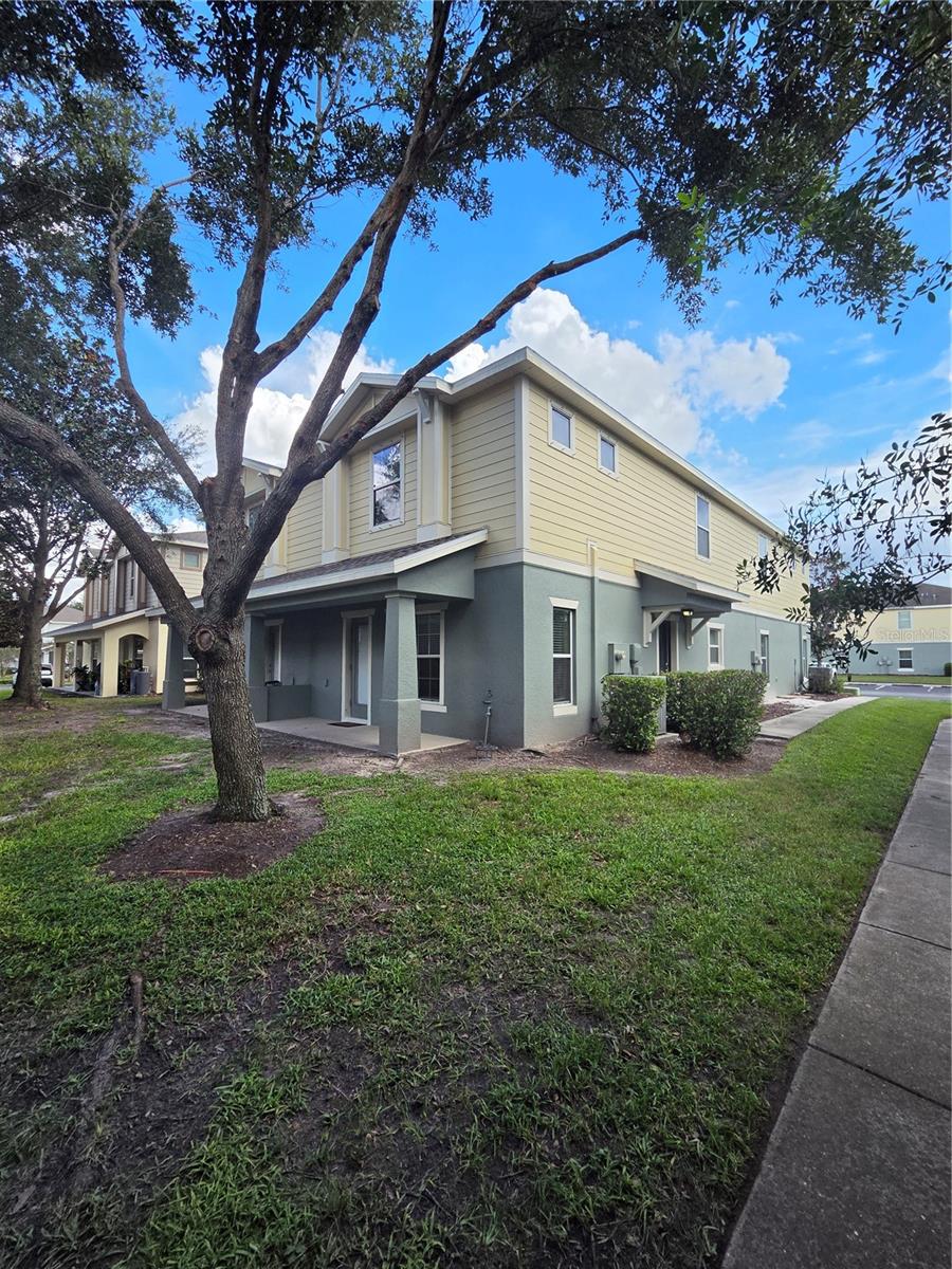 Photo of 4617 SOMERSET HILL LANE RIVERVIEW FL 33578