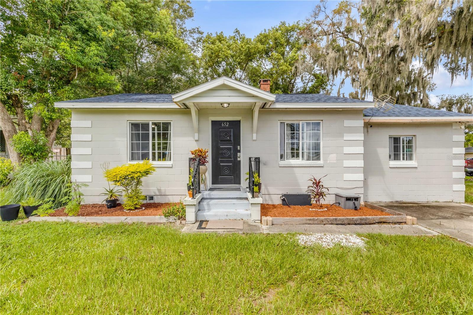 Photo of 652 N STONE STREET DELAND FL 32720