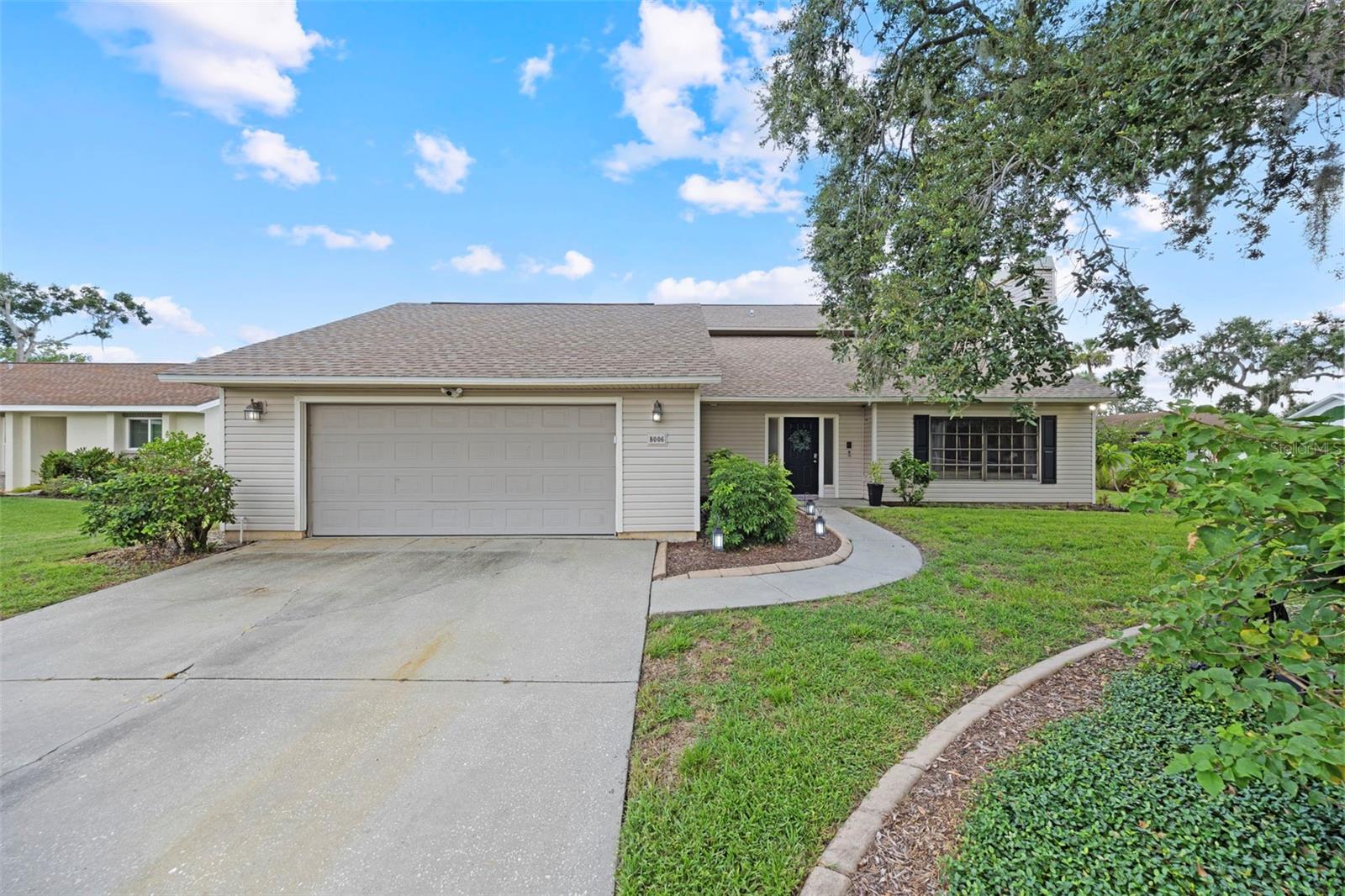 Photo of 8006 OAK DRIVE PALMETTO FL 34221