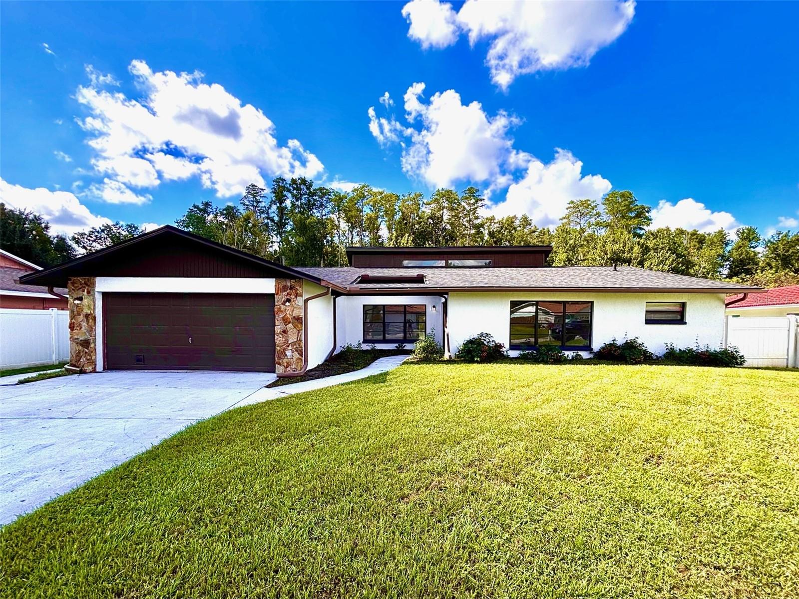 Photo of 4545 DEBBIE LANE LUTZ FL 33559