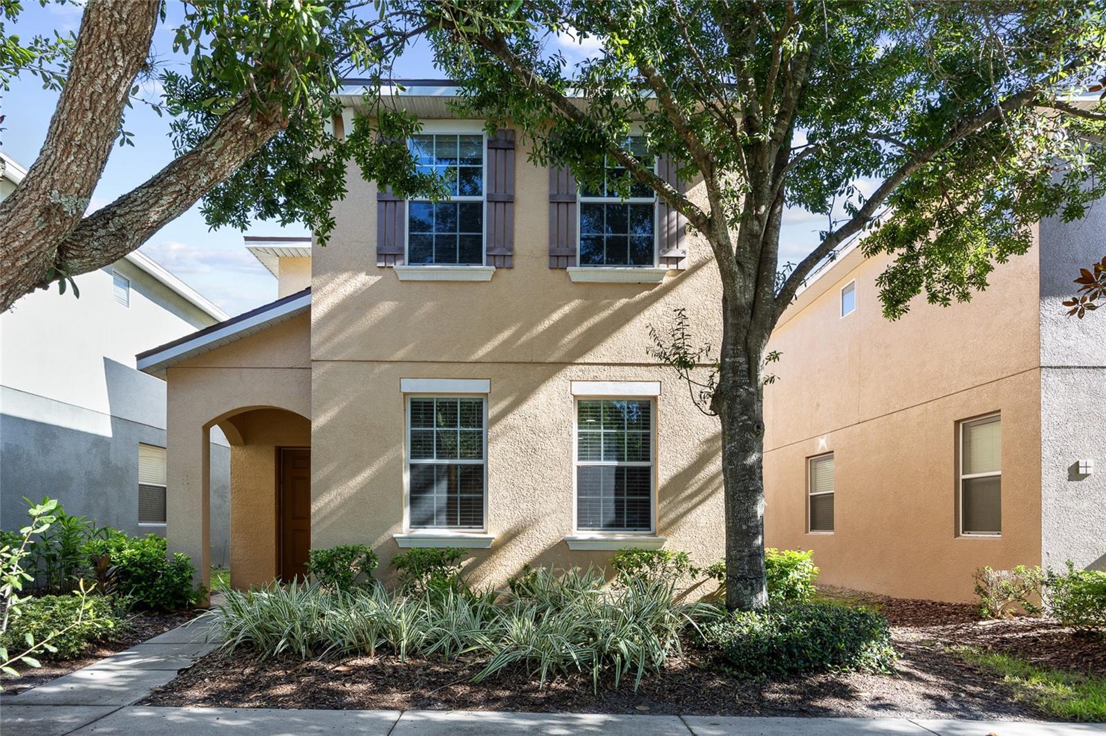 Photo of 9026 SIENNA MOSS LANE RIVERVIEW FL 33578