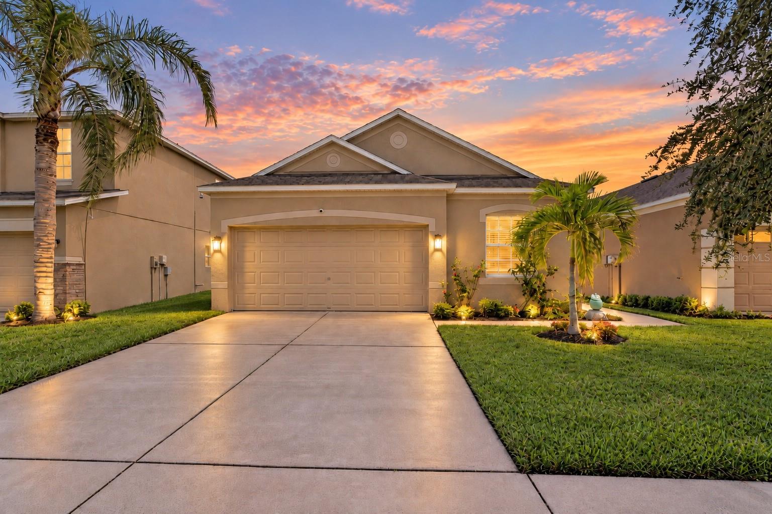 Photo of 1824 ATLANTIC DRIVE RUSKIN FL 33570