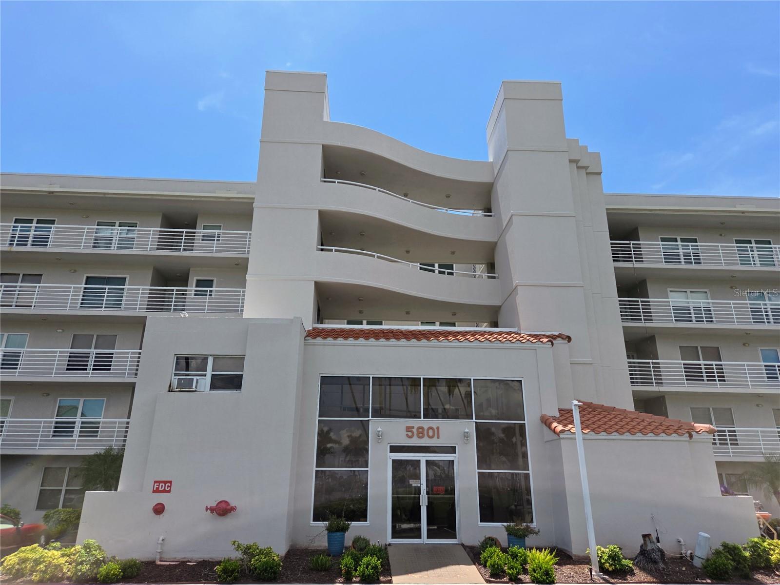 Photo of 5801 BAHIA DEL MAR CIRCLE #113 ST PETERSBURG FL 33715