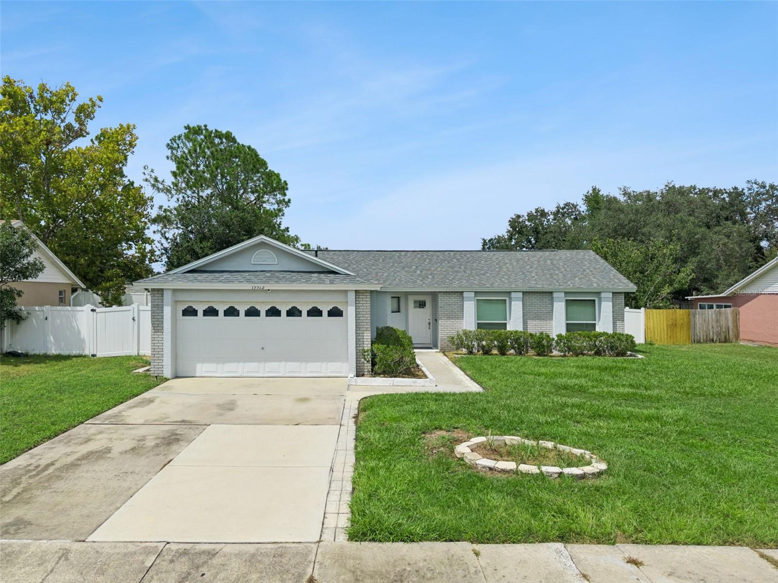 Photo of 15512 HIDDEN LAKE CIRCLE CLERMONT FL 34711