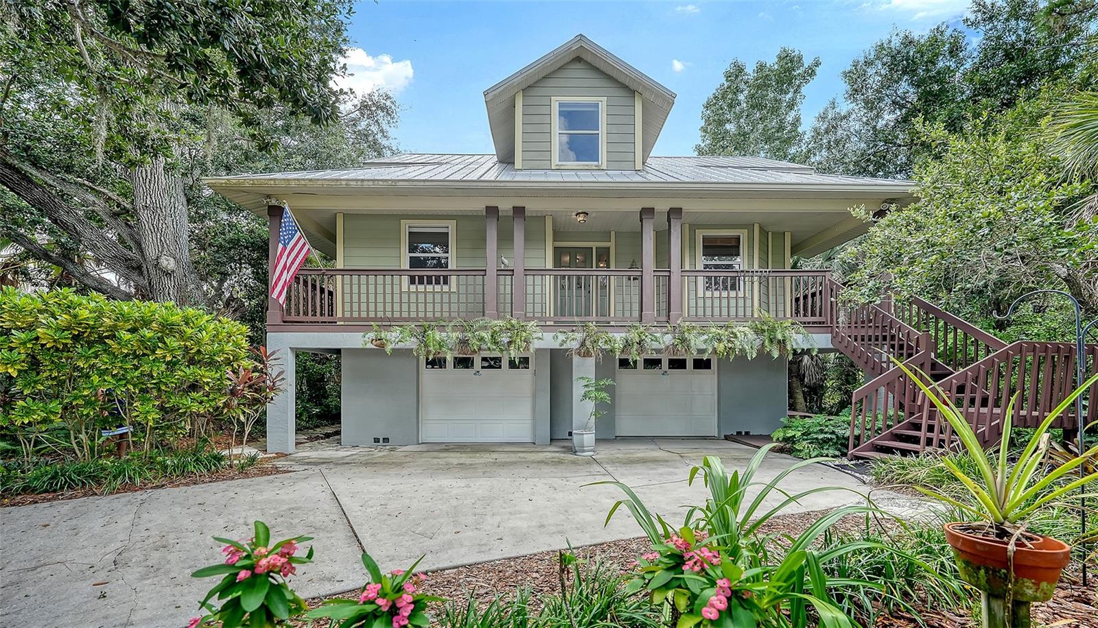 Photo of 2046 CORDES STREET OSPREY FL 34229