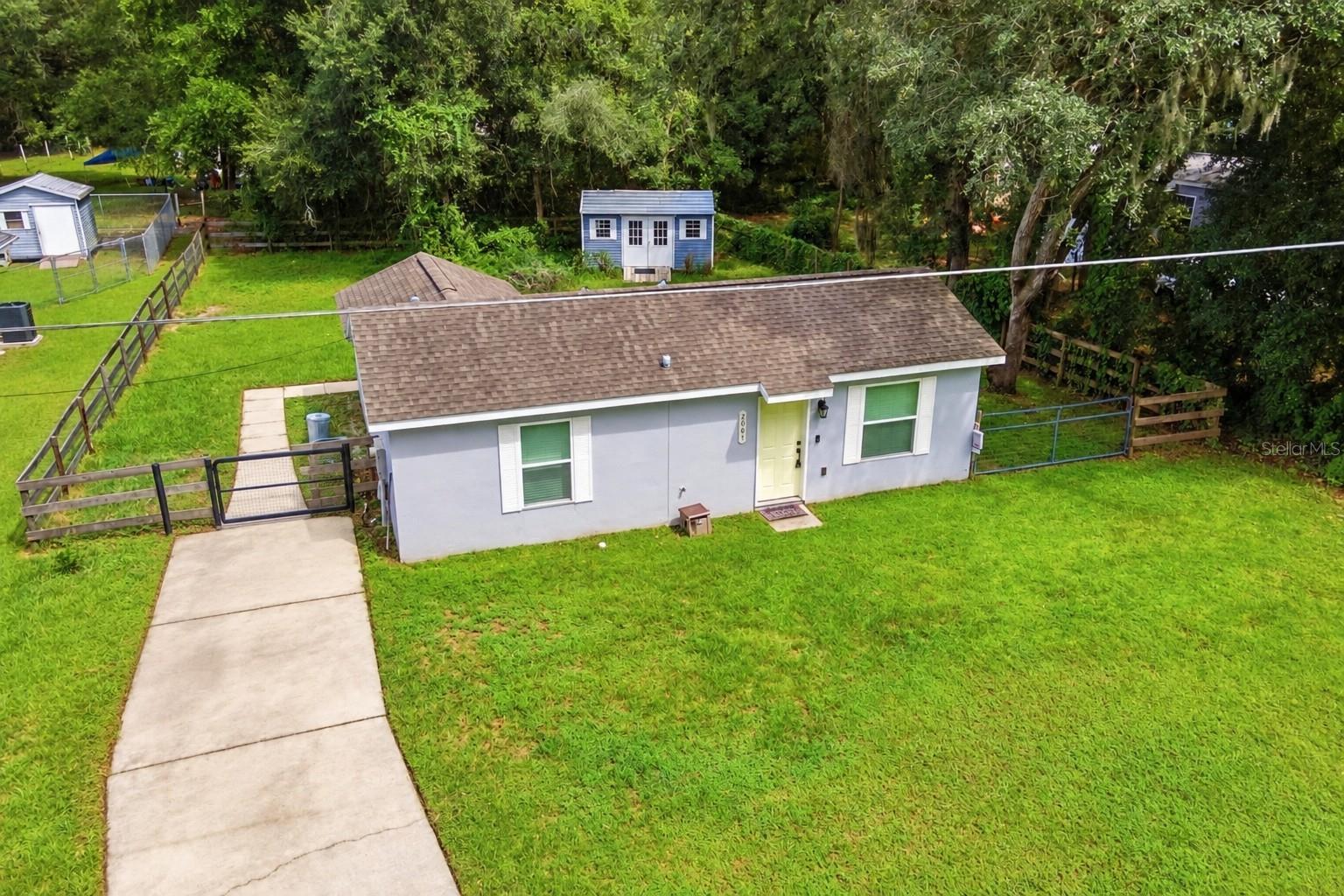 Photo of 2067 SE 175TH TERRACE SILVER SPRINGS FL 34488