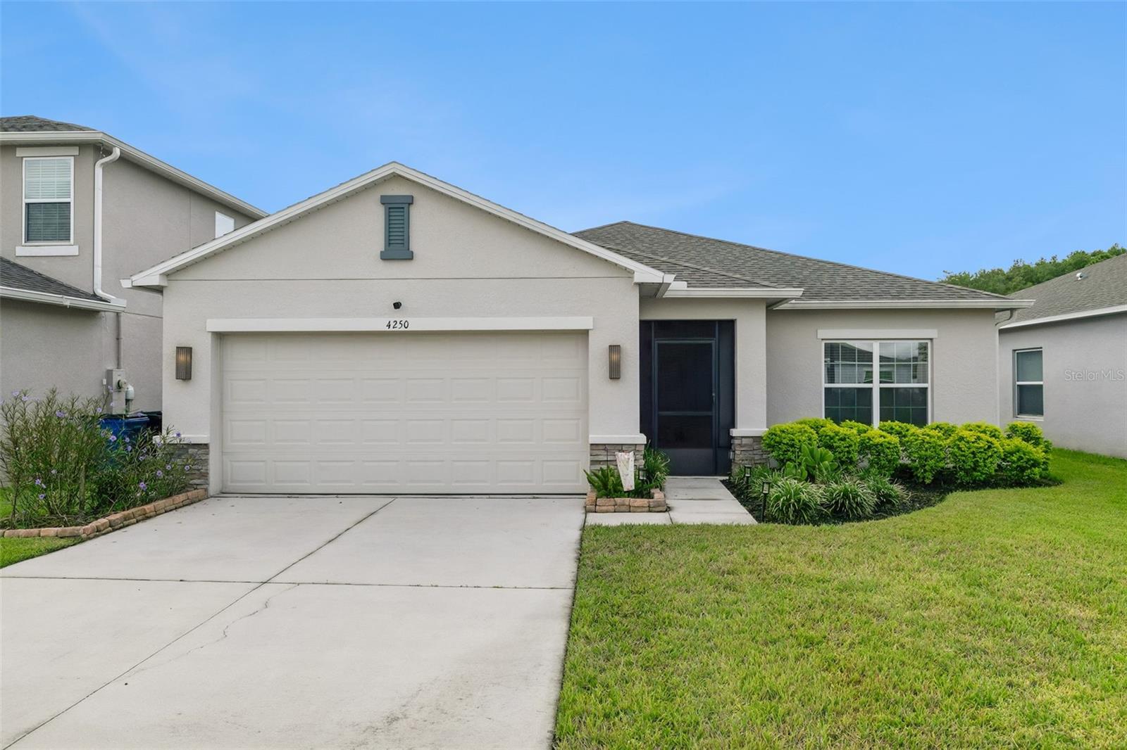 Photo of 4250 SOUTHERN VISTA LOOP ST CLOUD FL 34772