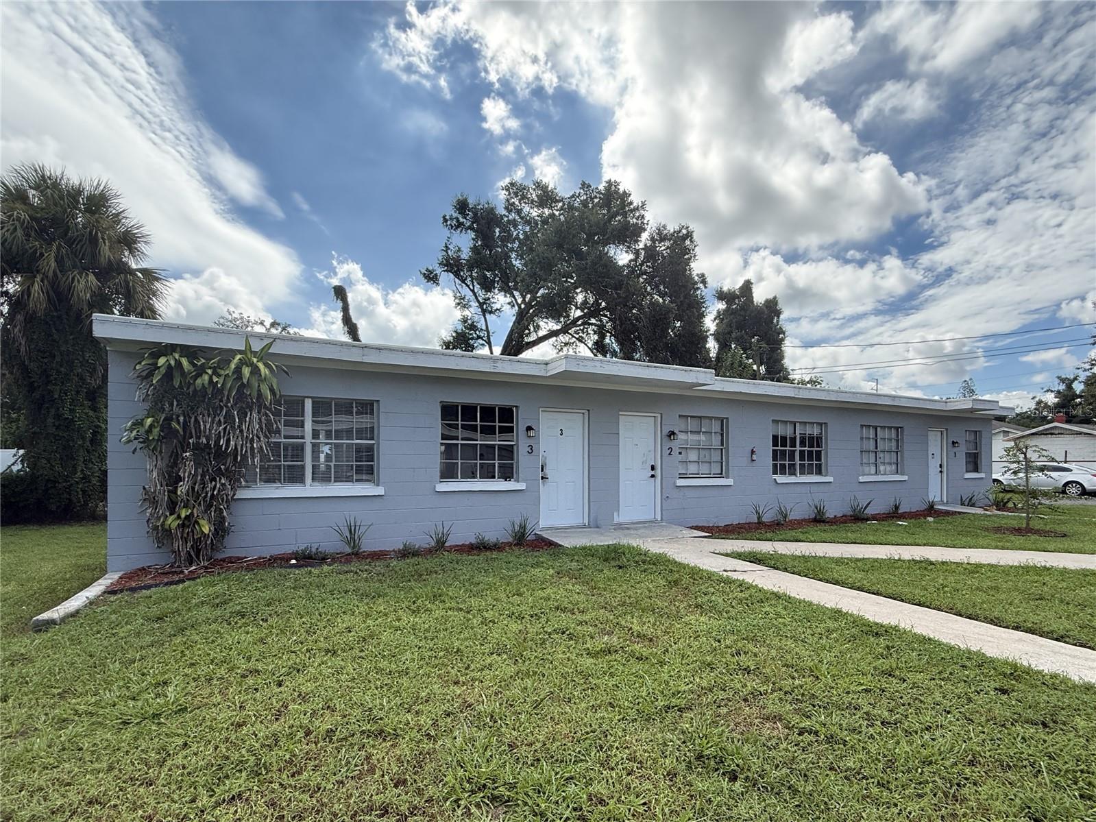 Photo of 3408 E DR MARTIN LUTHER KING JR BOULEVARD #3 TAMPA FL 33610