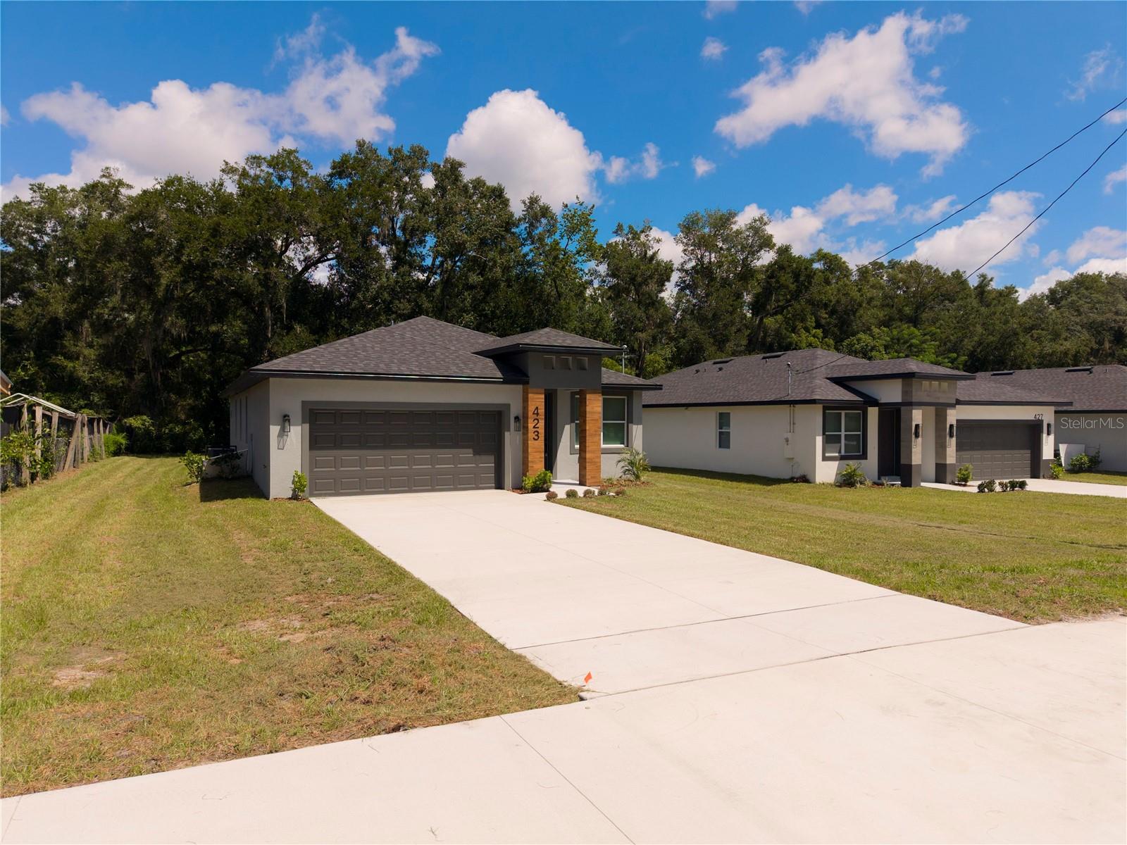 Photo of 423 E 13TH STREET APOPKA FL 32703