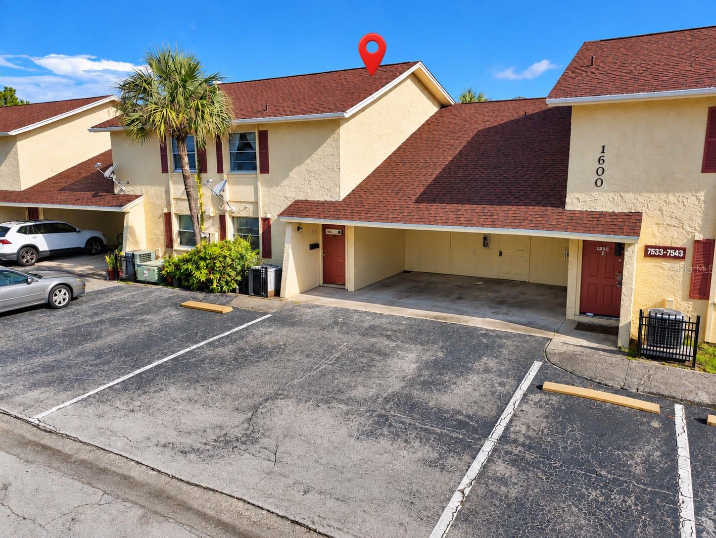 Photo of 7535 ABONADO ROAD #B TAMPA FL 33615