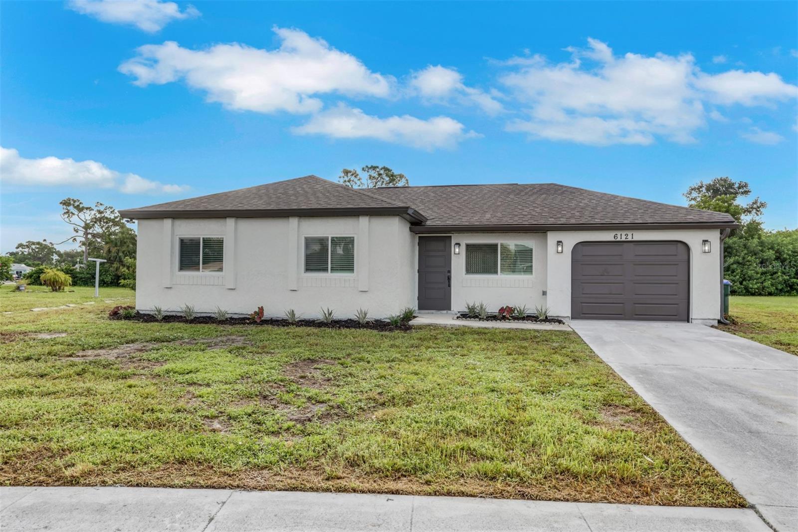 Photo of 6121 MYRTLEWOOD ROAD NORTH PORT FL 34287