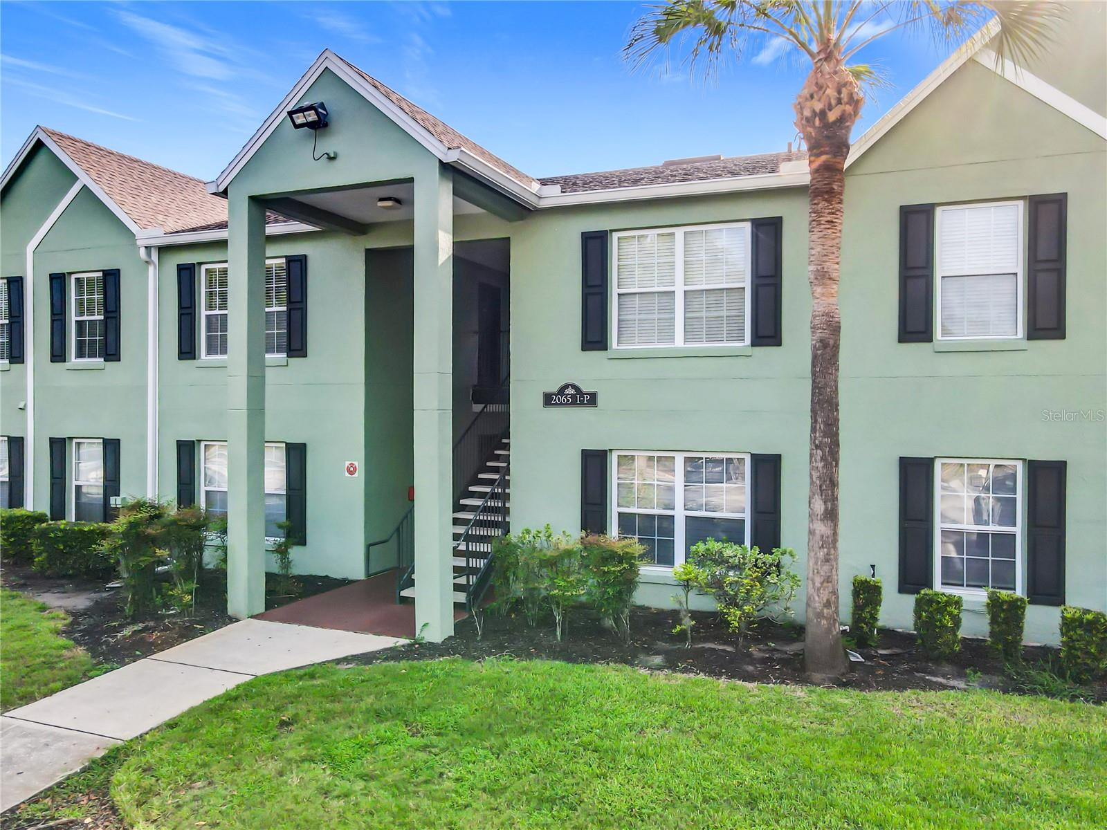 Photo of 2065 DIXIE BELLE DRIVE #M ORLANDO FL 32812