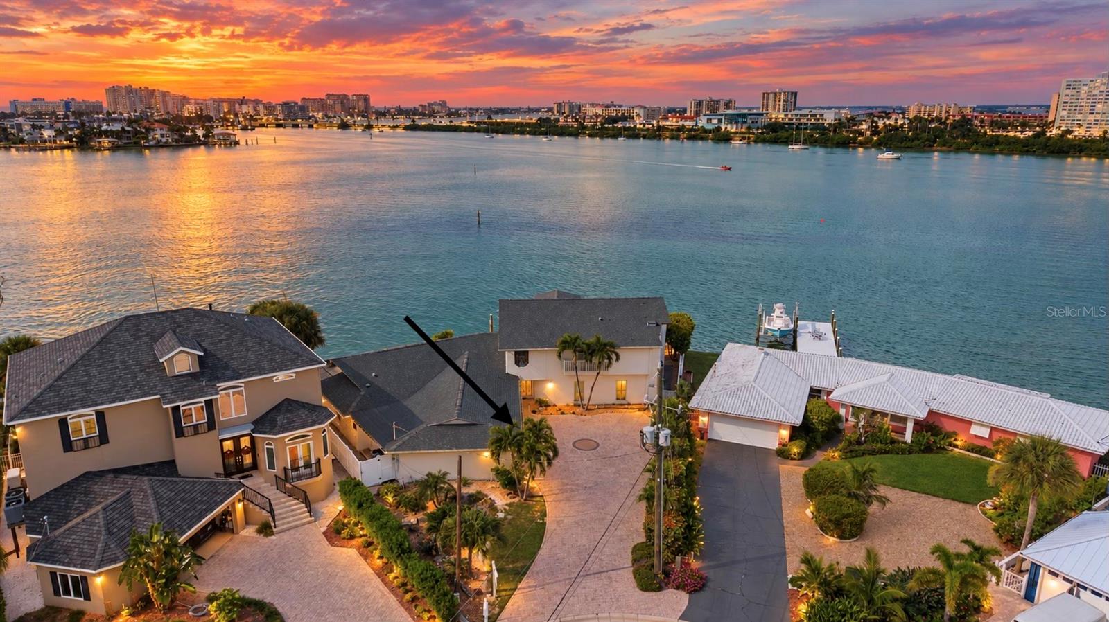 Photo of 290 BAYSIDE DRIVE CLEARWATER BEACH FL 33767