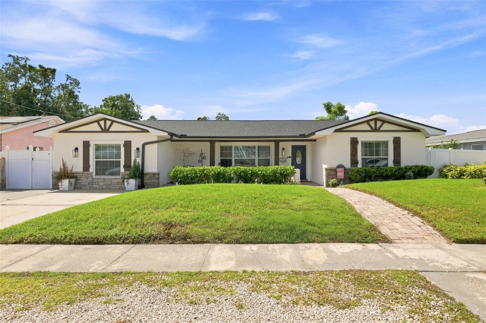 Photo of 3104 W OSBORNE AVENUE TAMPA FL 33614