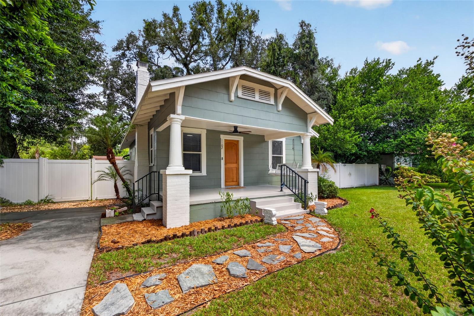 Photo of 1102 E CHELSEA STREET TAMPA FL 33603