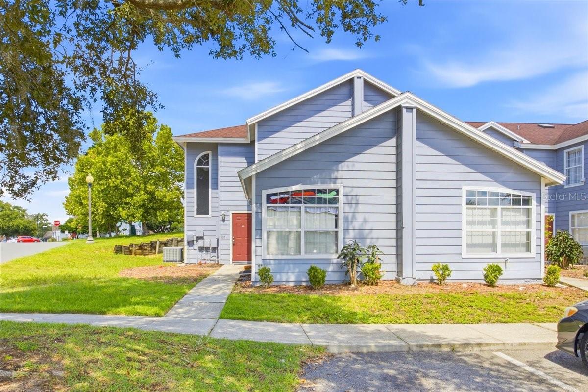 Photo of 102 MANGO DRIVE #Main DAVENPORT FL 33897