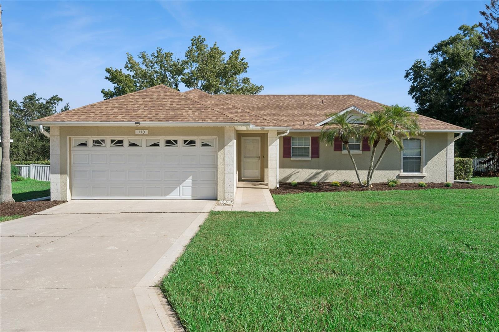 Photo of 110 TWIN LAKE CIRCLE UMATILLA FL 32784