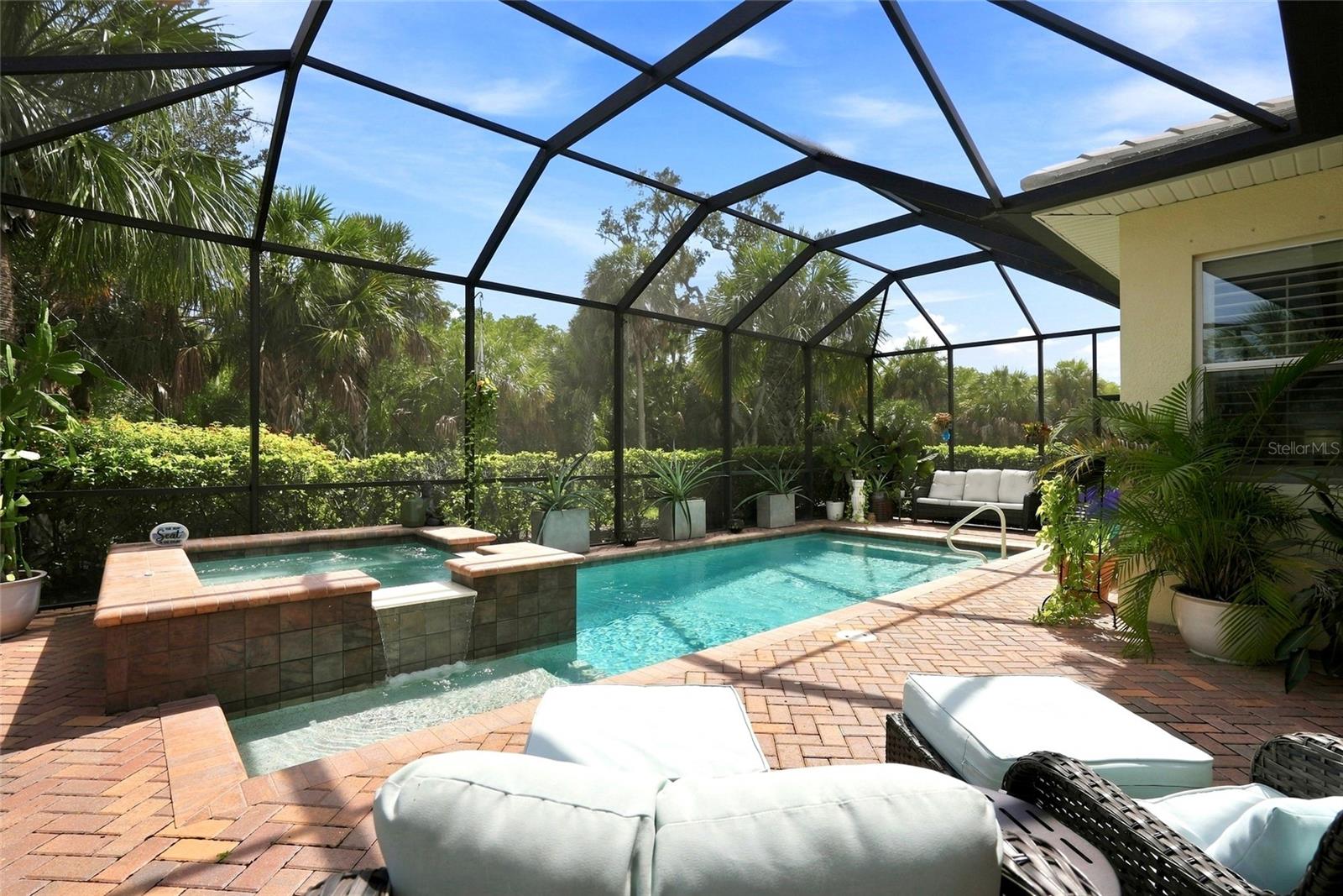 Photo of 5057 LAKE OVERLOOK AVENUE BRADENTON FL 34208