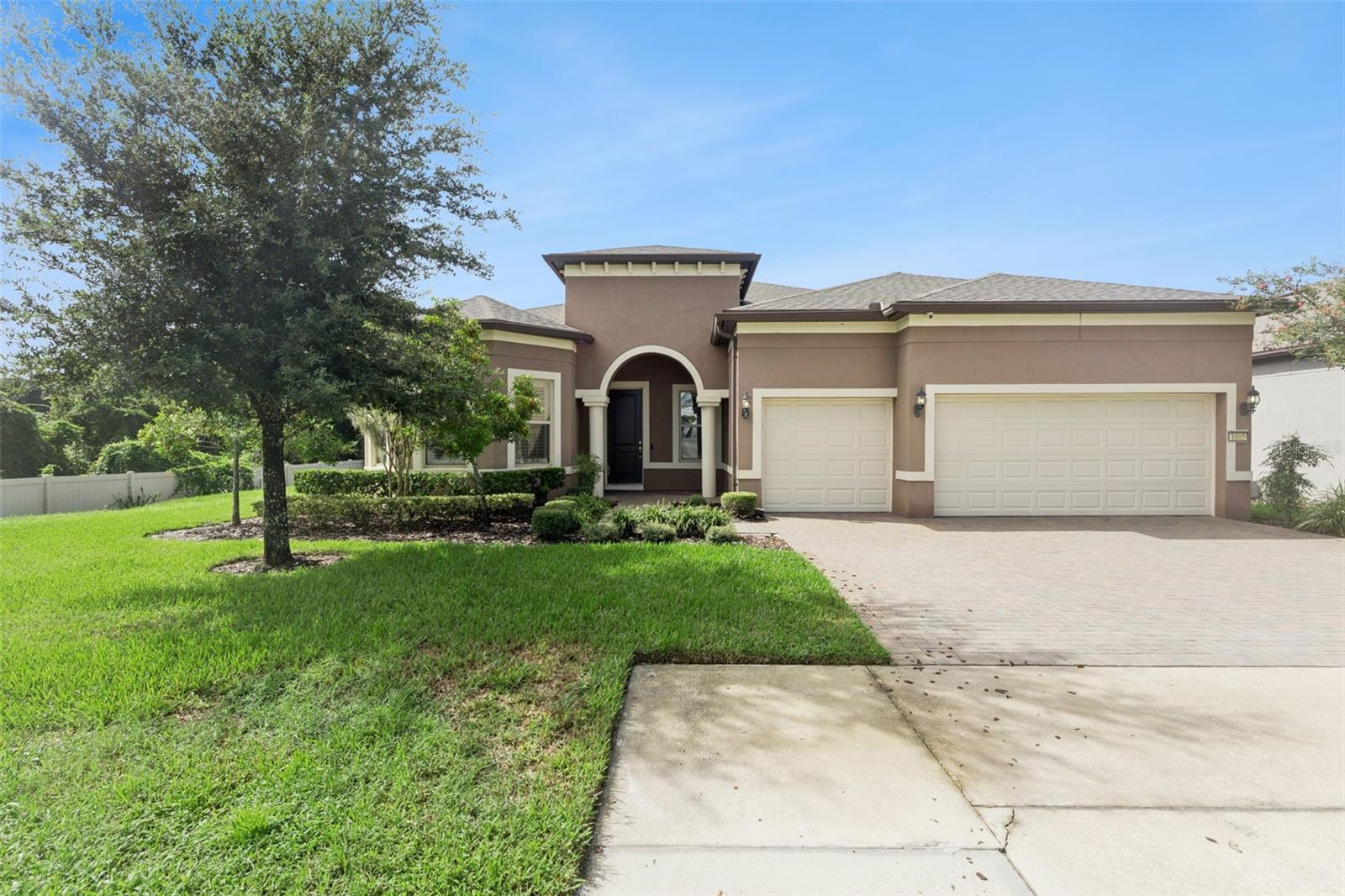 Photo of 1005 MARE WAY OVIEDO FL 32765