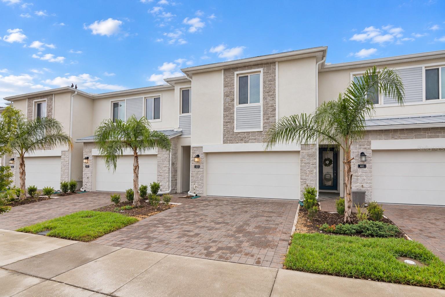 Photo of 433 BOGEY DRIVE DAVENPORT FL 33896