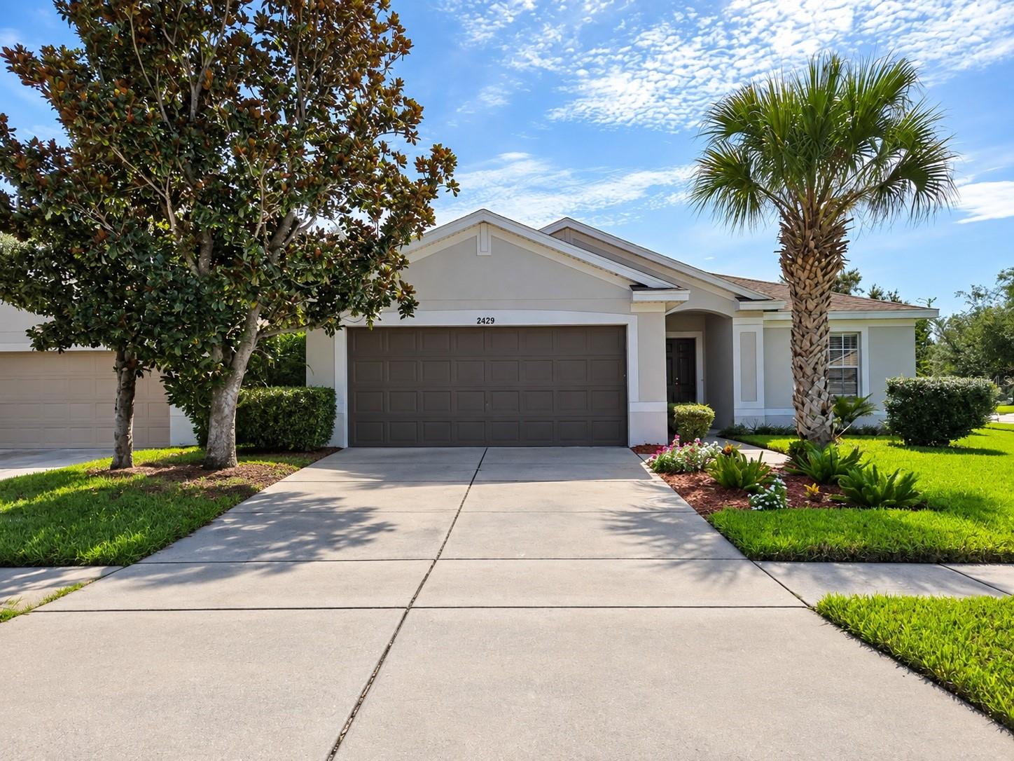 Photo of 11422 MOUNTAIN BAY DRIVE RIVERVIEW FL 33569