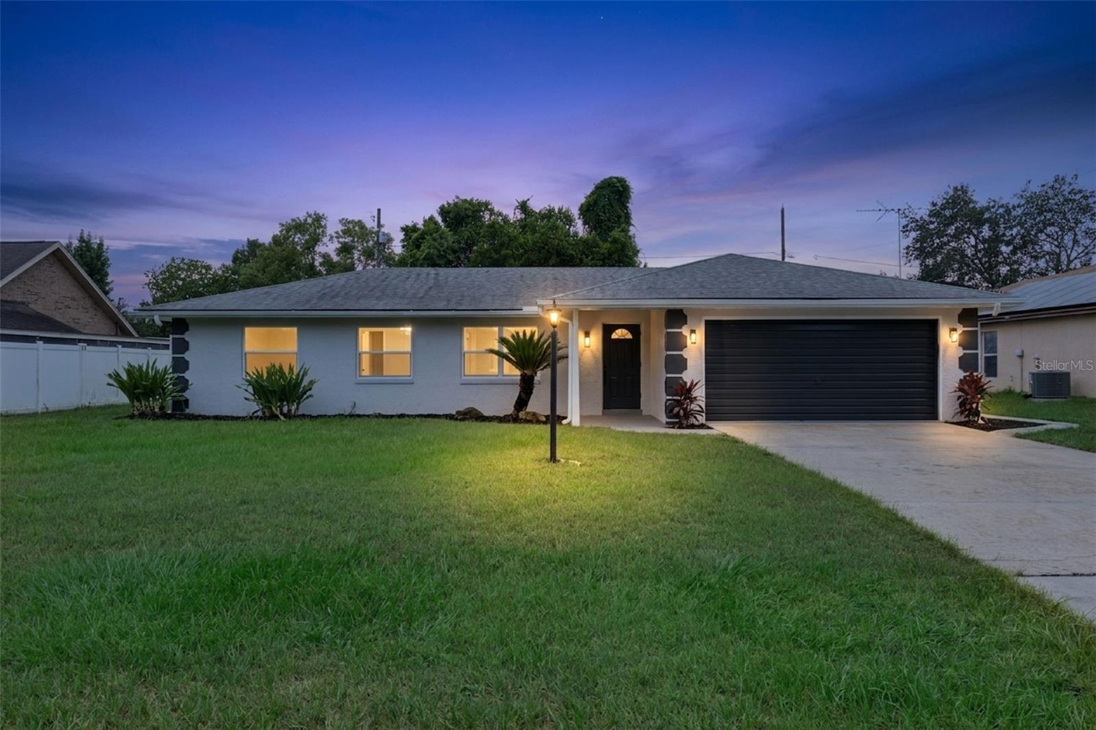 Photo of 1102 MAGDALENA AVENUE DELTONA FL 32725