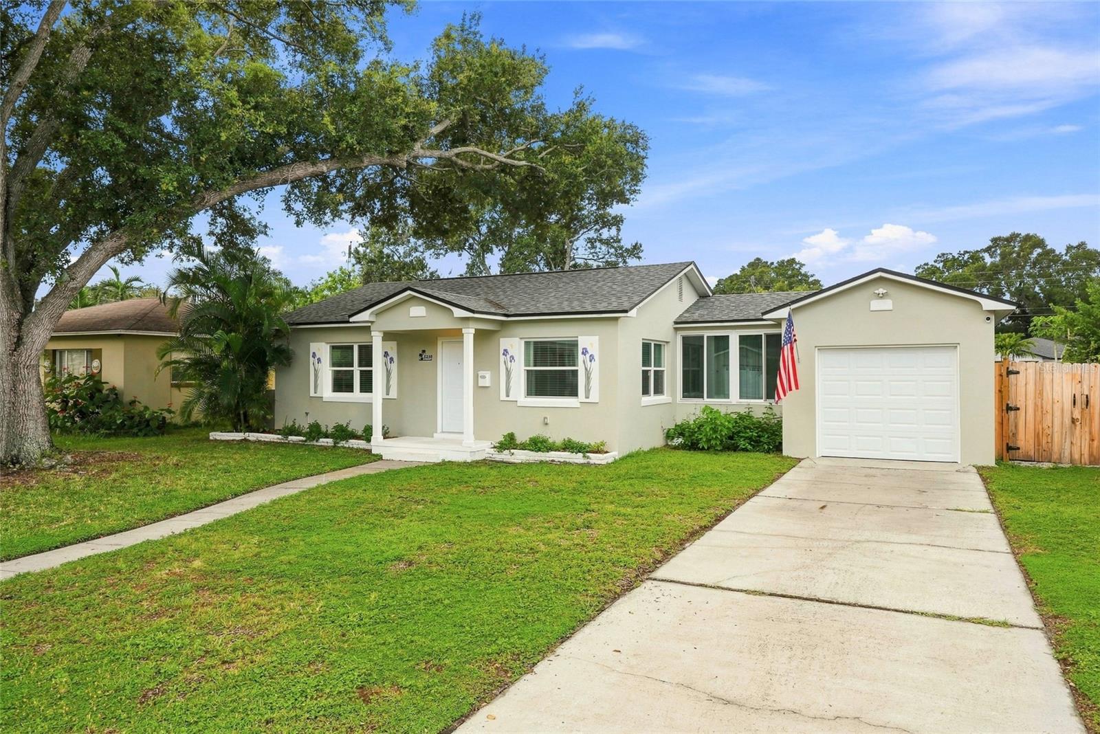 Photo of 3230 MELTON STREET ST PETERSBURG FL 33704