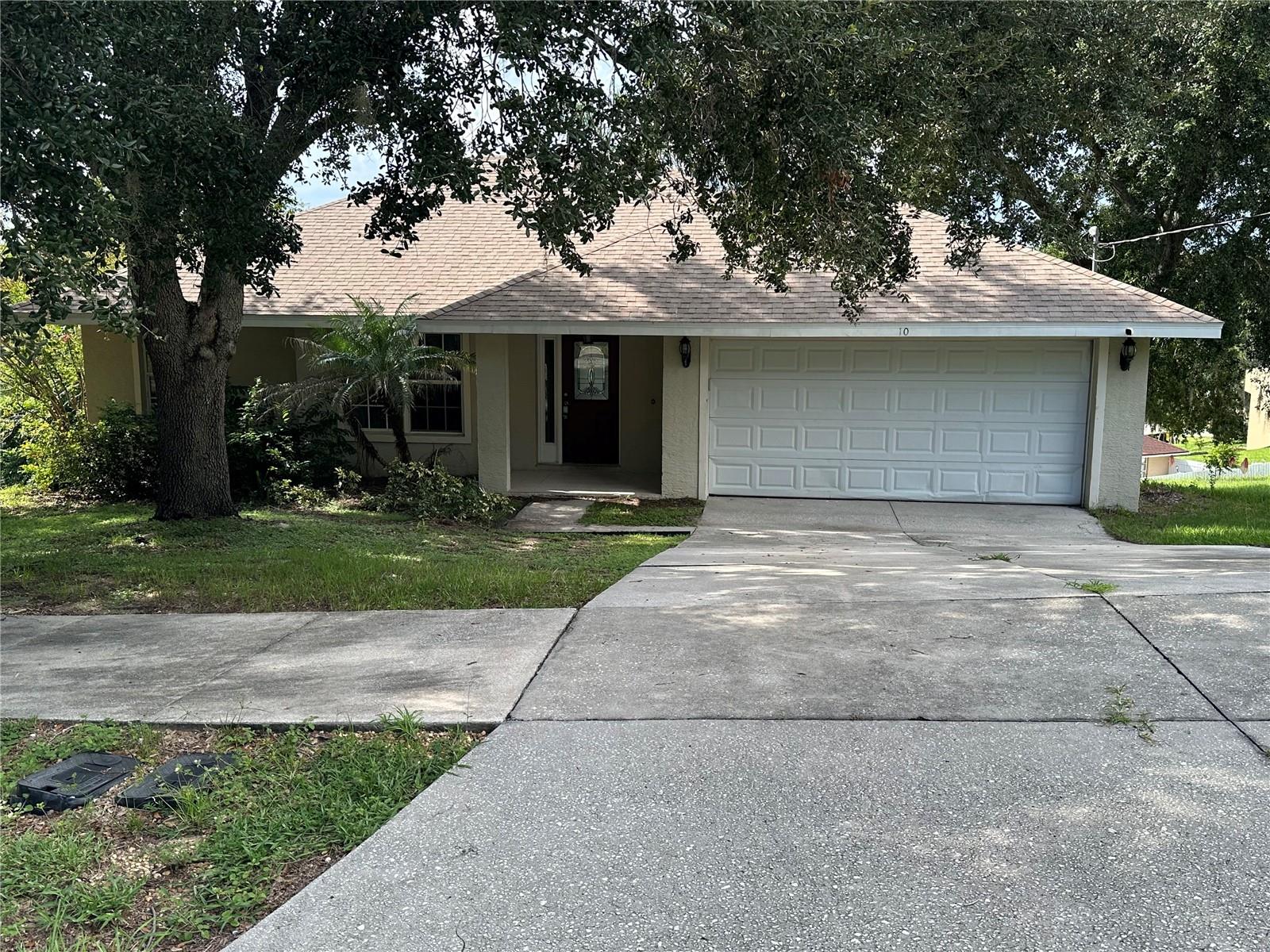 Photo of 10 SUNNYSIDE DRIVE CLERMONT FL 34711