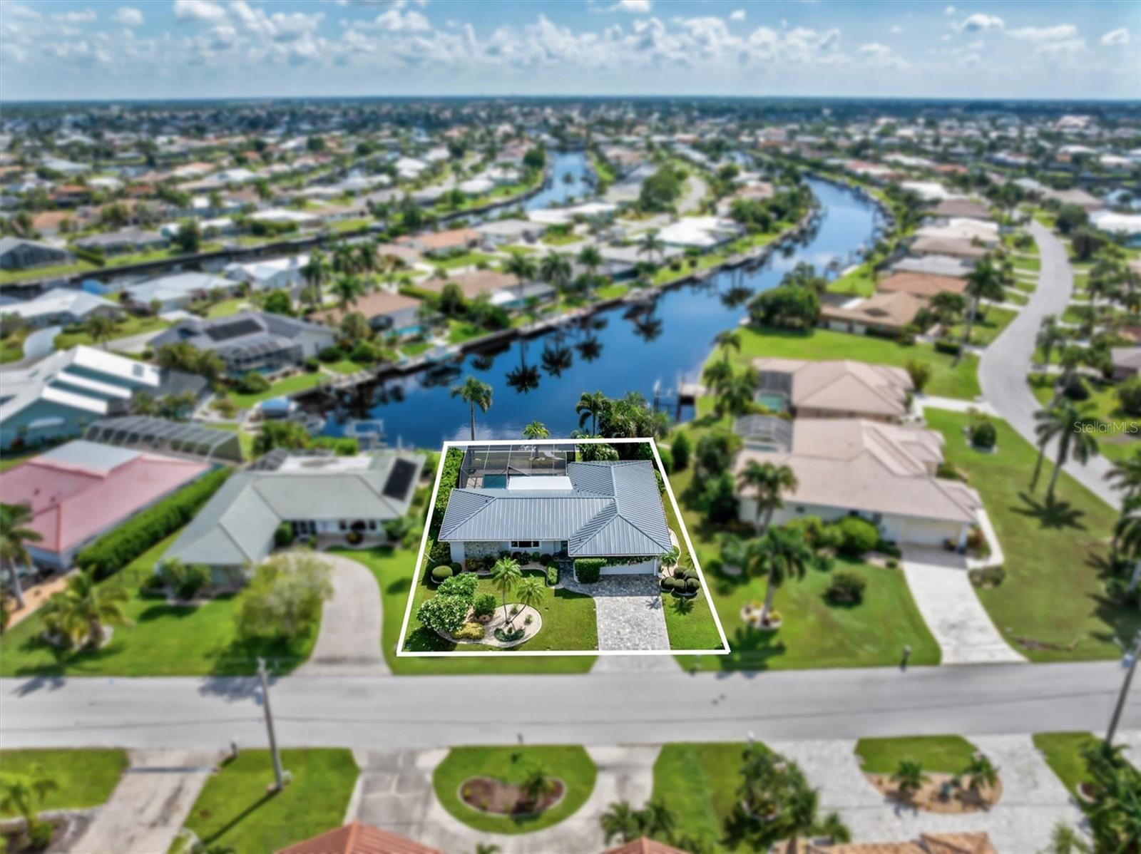 Photo of 350 VIA ESPLANADE PUNTA GORDA FL 33950