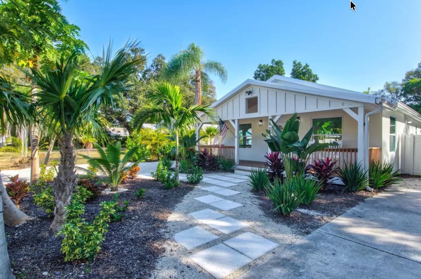 Photo of 607 37TH STREET BRADENTON FL 34205