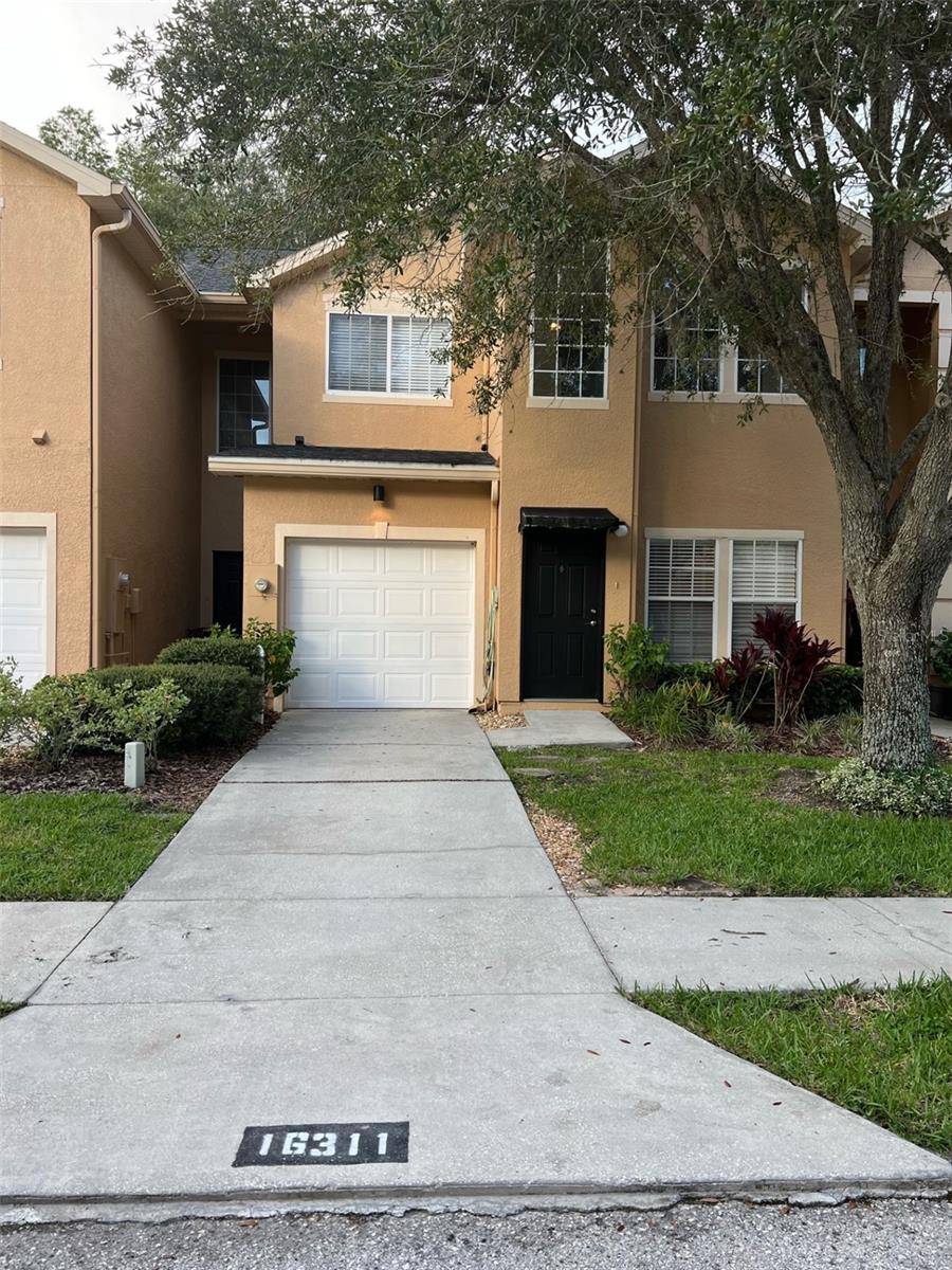 Photo of 16311 PARKSTONE PALMS COURT TAMPA FL 33647