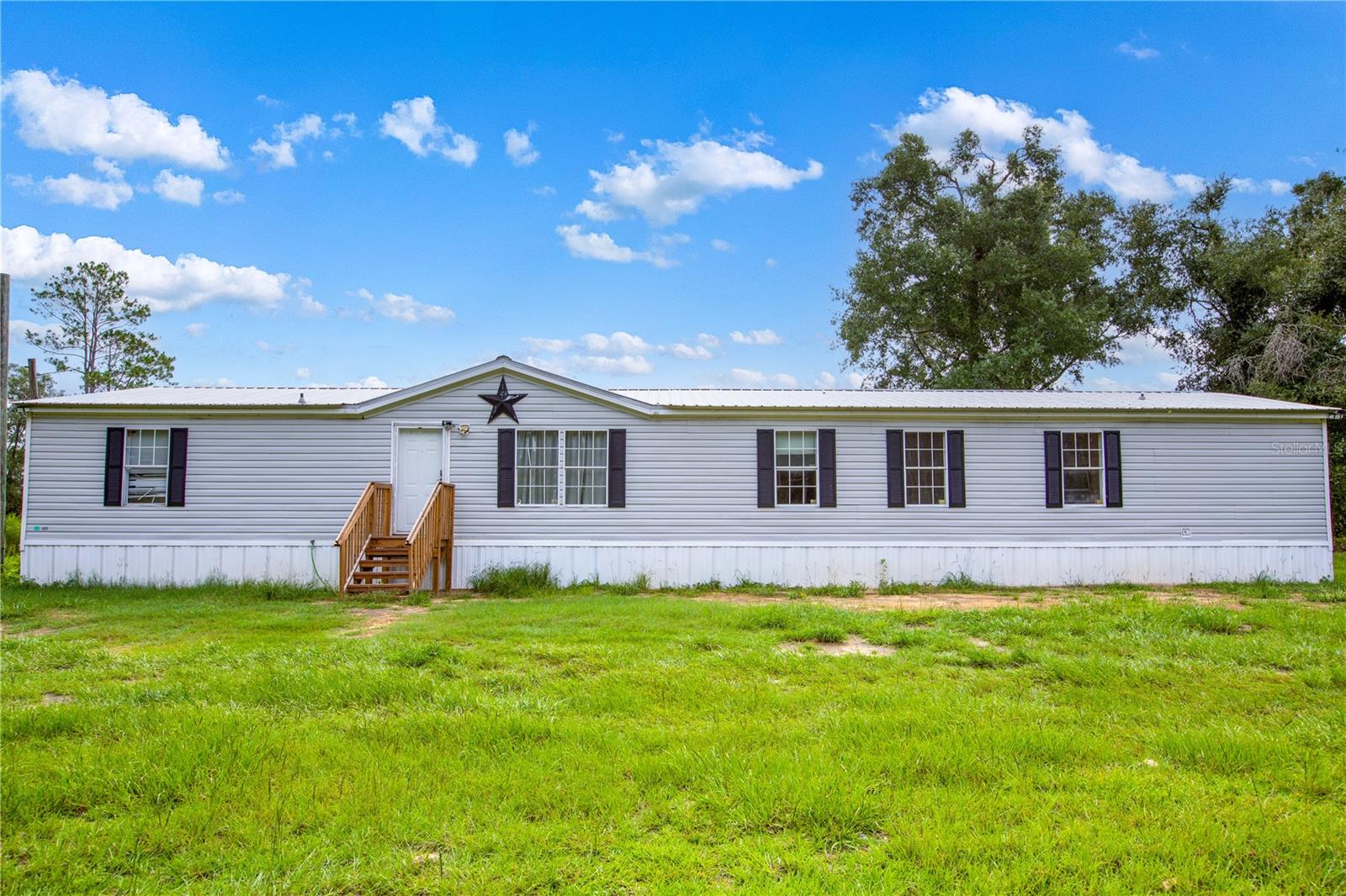 Photo of 243 SW REIGEL COURT LAKE CITY FL 32024