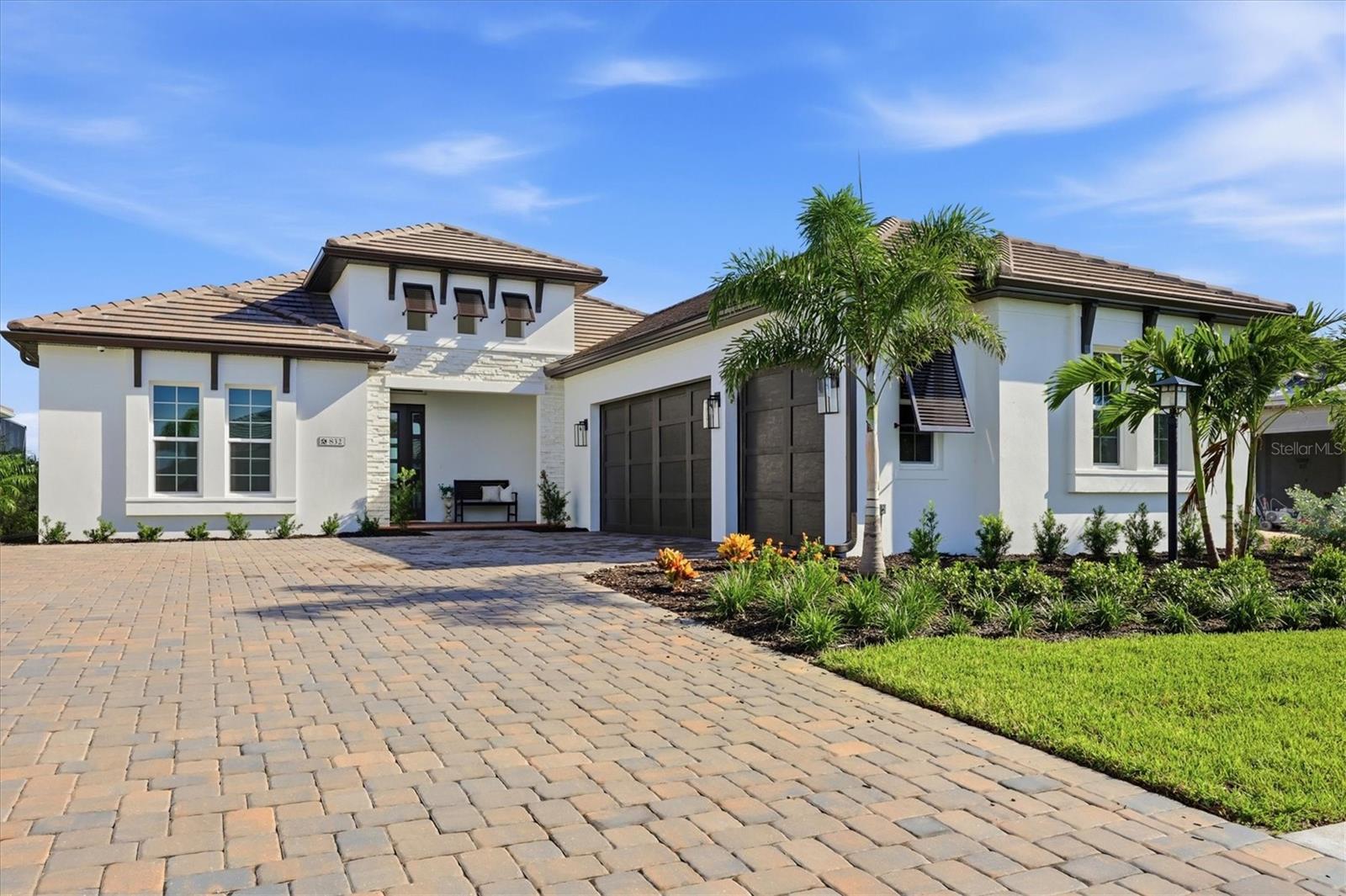 Photo of 832 BLUE SHELL LOOP SARASOTA FL 34240