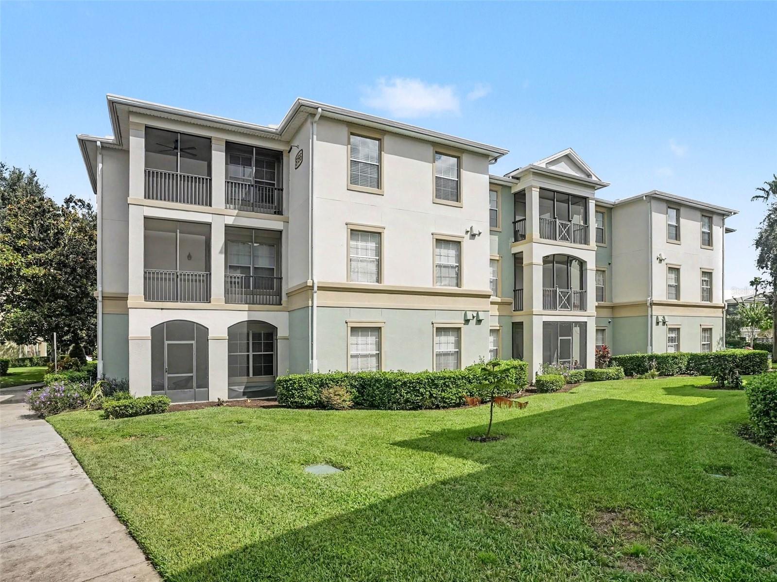 Photo of 8156 BOAT HOOK LOOP #623 WINDERMERE FL 34786