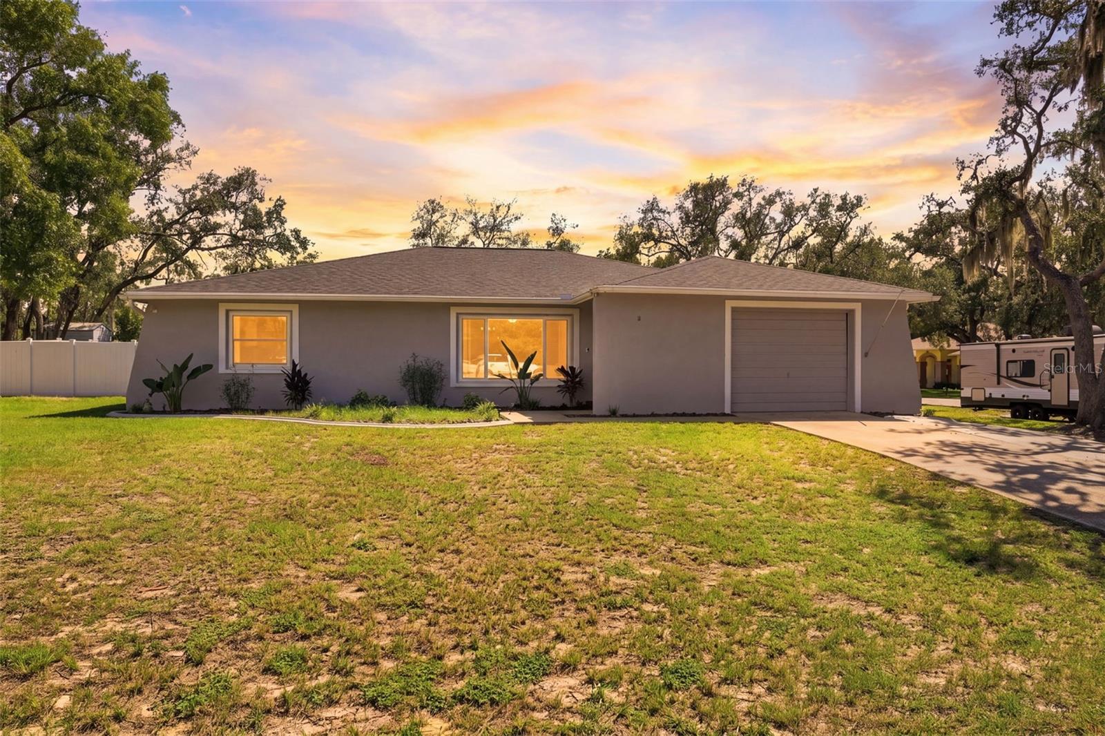 Photo of 455 HAMPSHIRE AVENUE SPRING HILL FL 34606