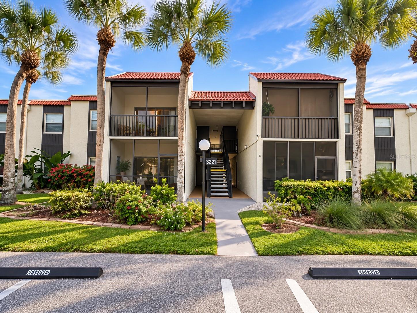 Photo of 3221 BENEVA ROAD #204 SARASOTA FL 34232