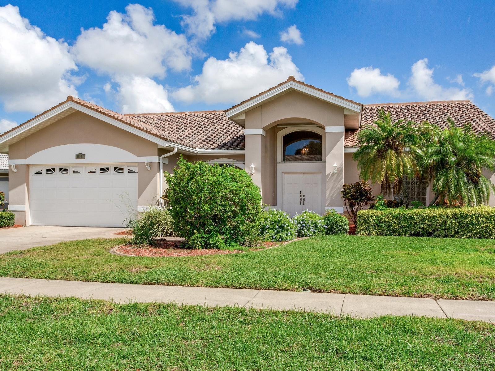 Photo of 11581 SHELLY CIRCLE SEMINOLE FL 33772