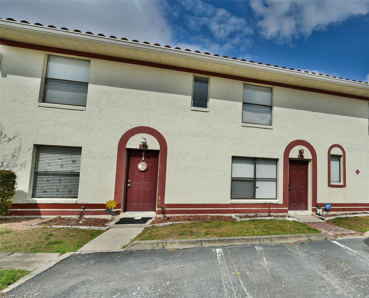 Photo of 1621 SANDY POINT SQUARE #61 ORLANDO FL 32807