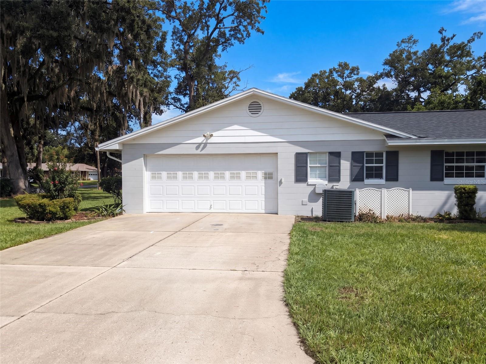 Photo of 1310 SE 38TH COURT OCALA FL 34471