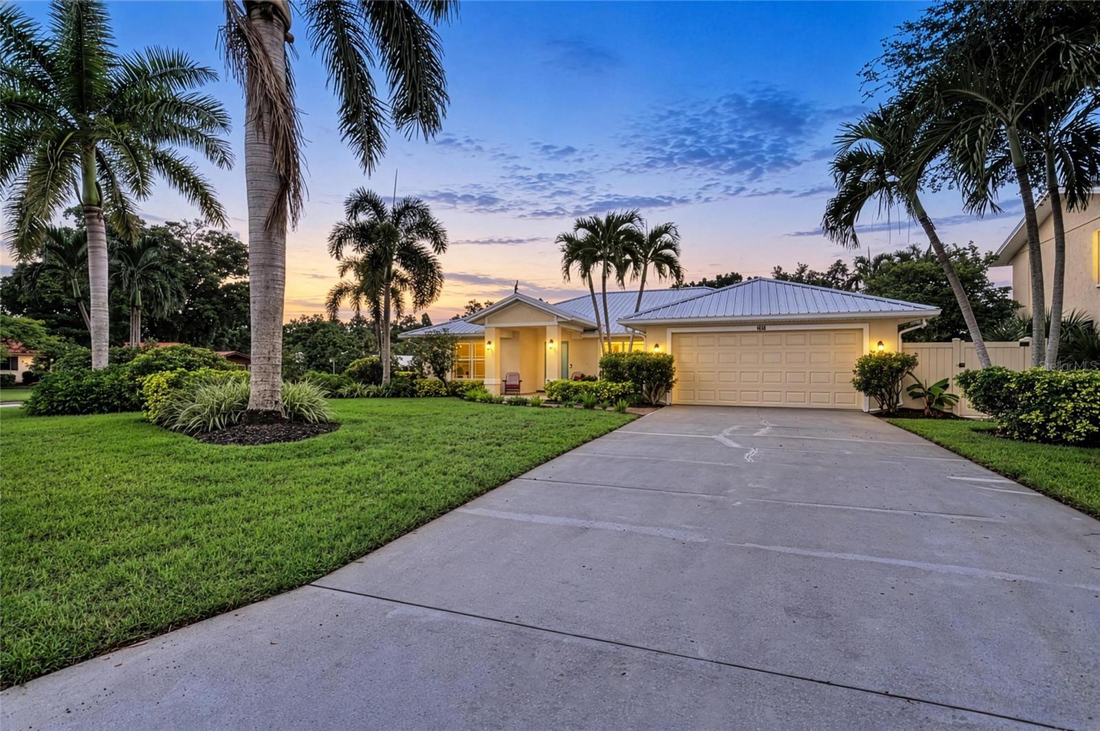 Photo of 7620 2ND AVENUE BRADENTON FL 34209