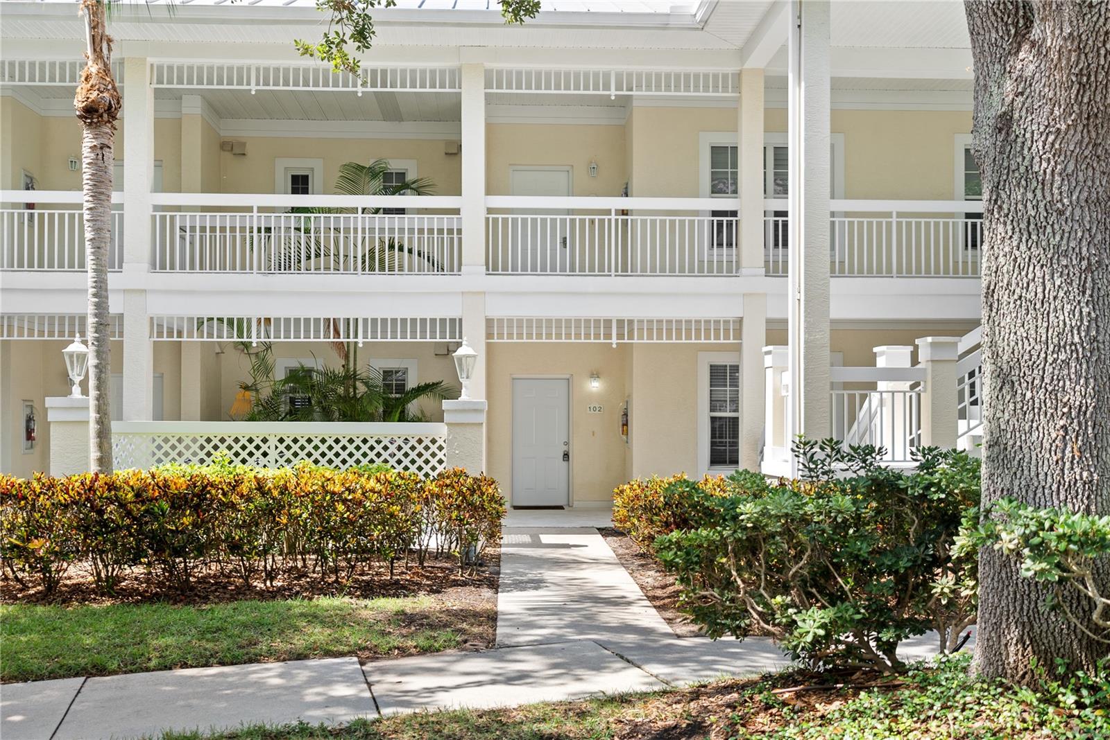 Photo of 3702 54TH DRIVE #102 BRADENTON FL 34210