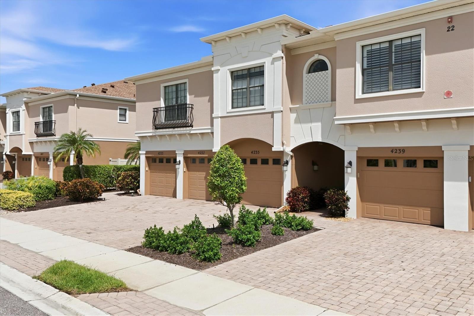 Photo of 4239 OVERTURE CIRCLE BRADENTON FL 34209