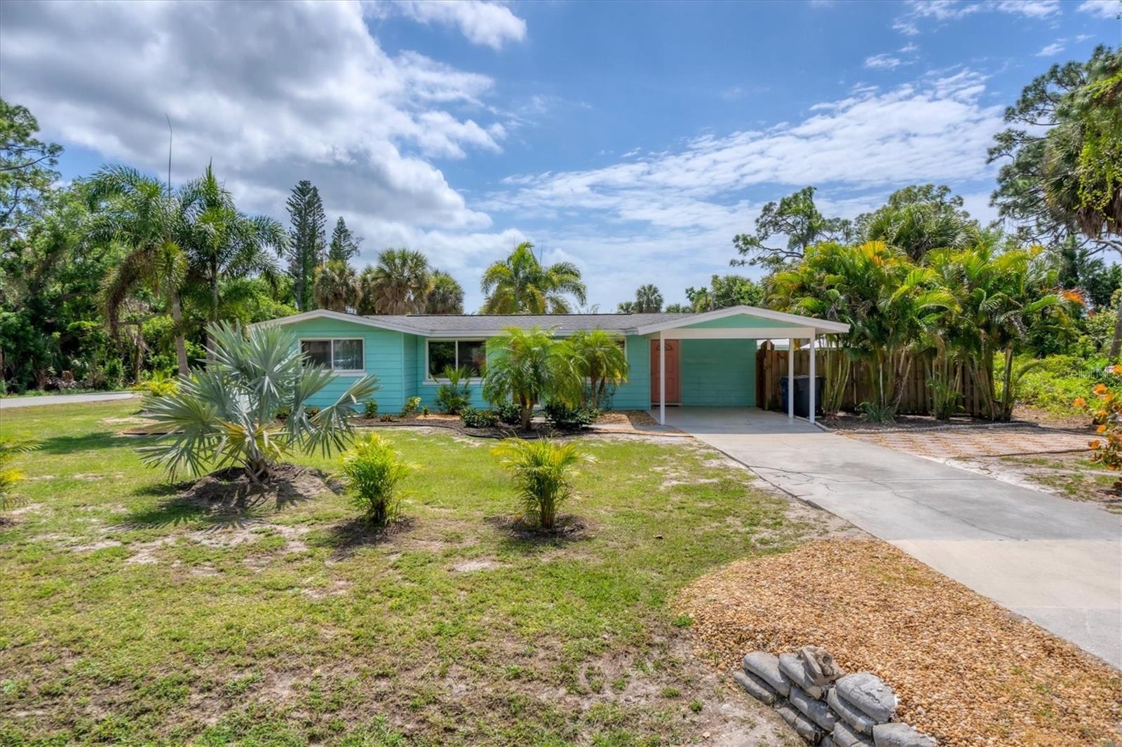 Photo of 401 LEACH STREET ENGLEWOOD FL 34223