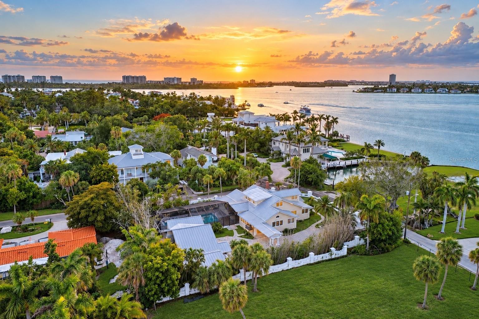 Photo of 604 NORSOTA WAY SARASOTA FL 34242