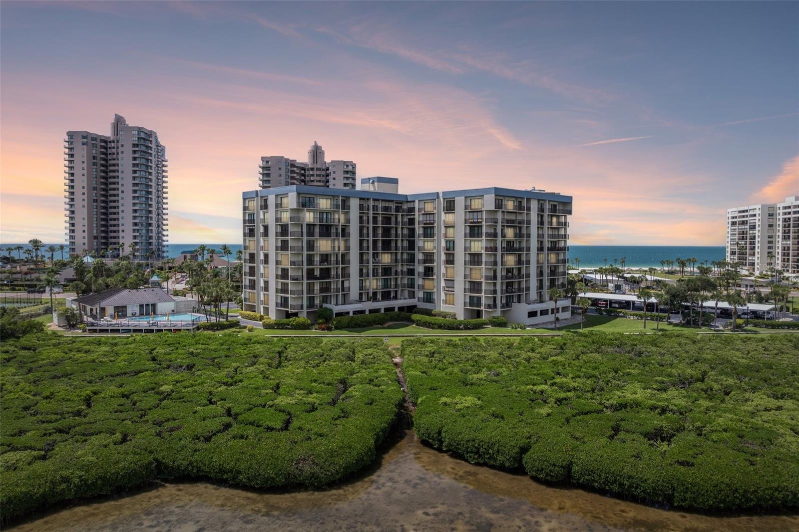 Photo of 1501 GULF BOULEVARD #104 CLEARWATER BEACH FL 33767