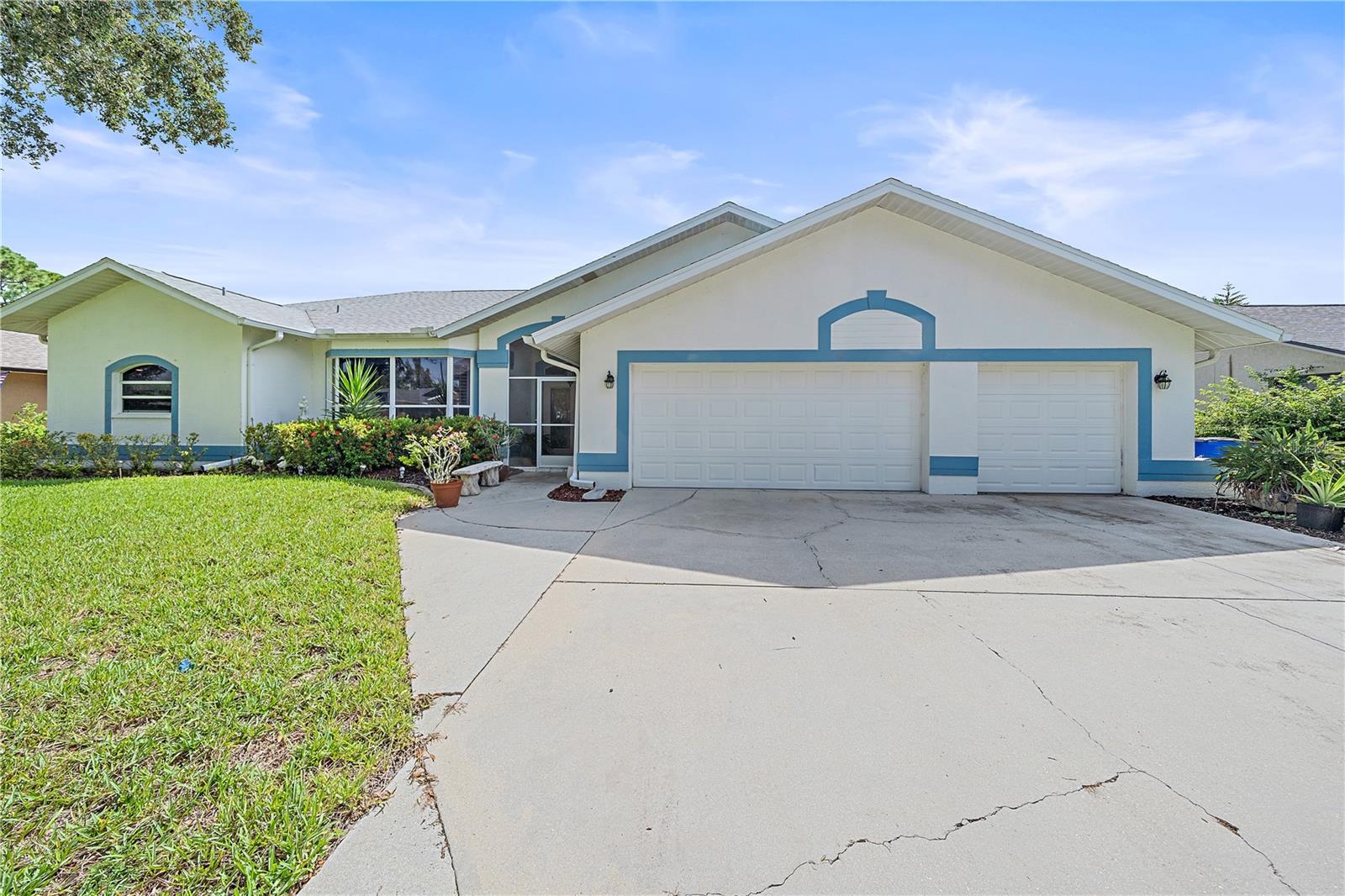 Photo of 19291 PINE GLEN DRIVE FORT MYERS FL 33967