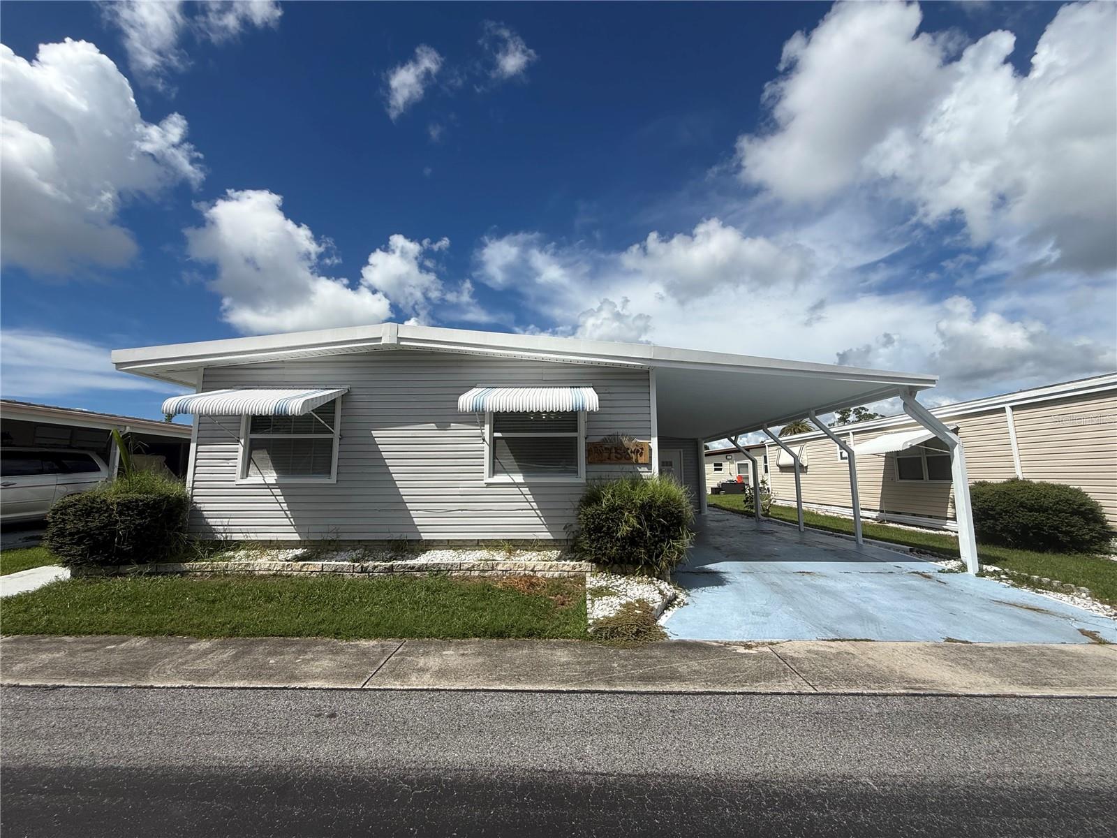 Photo of 758 ROYAL PALM CIRCLE LARGO FL 33778